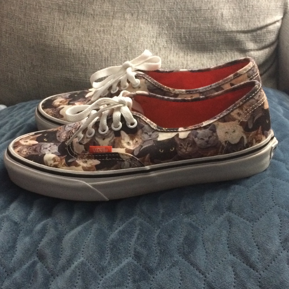 ASPCA Cat Vans Size 8 womens